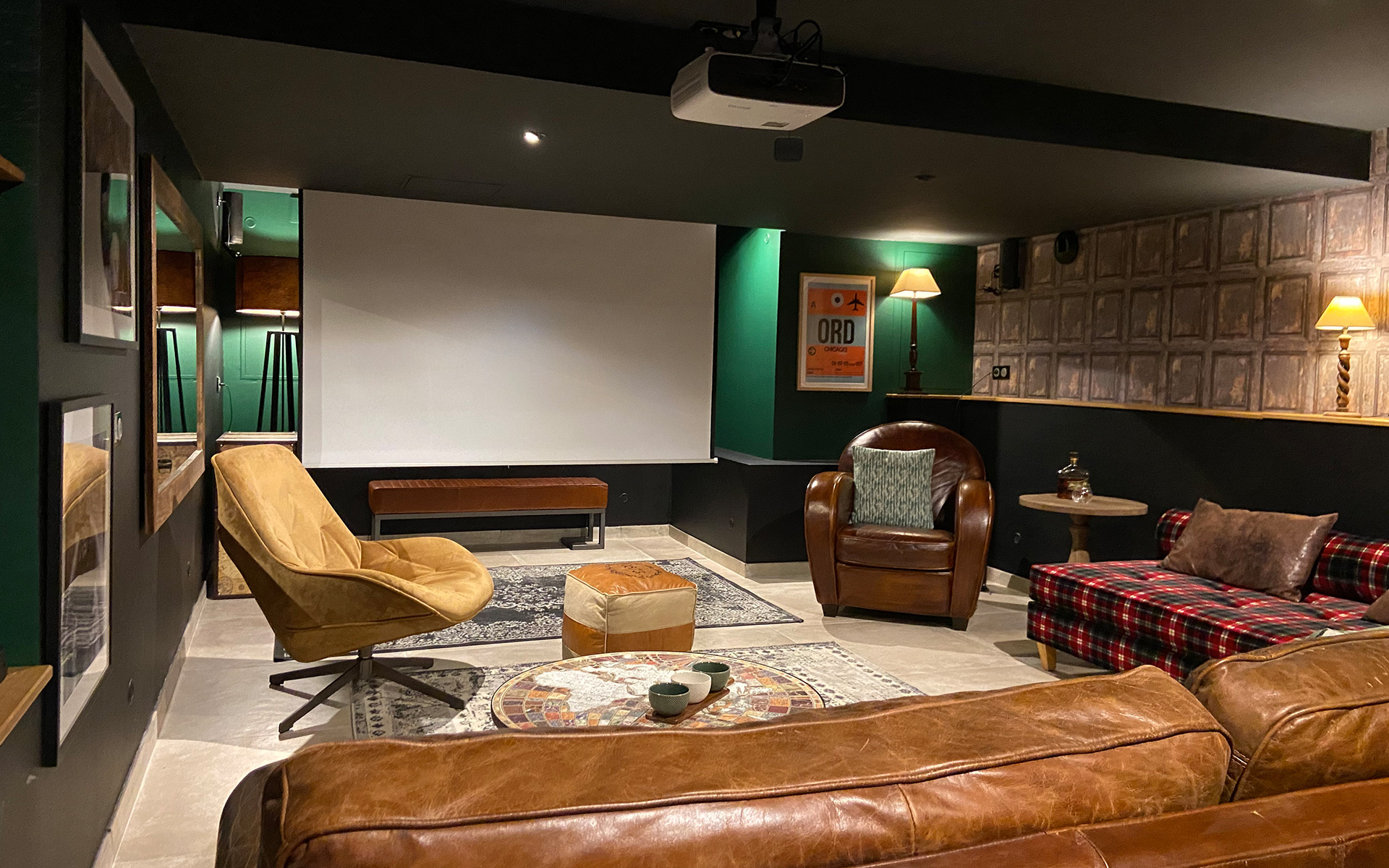 salon-souplex-club-irlandais-home-cinema@delphineguyart.com
